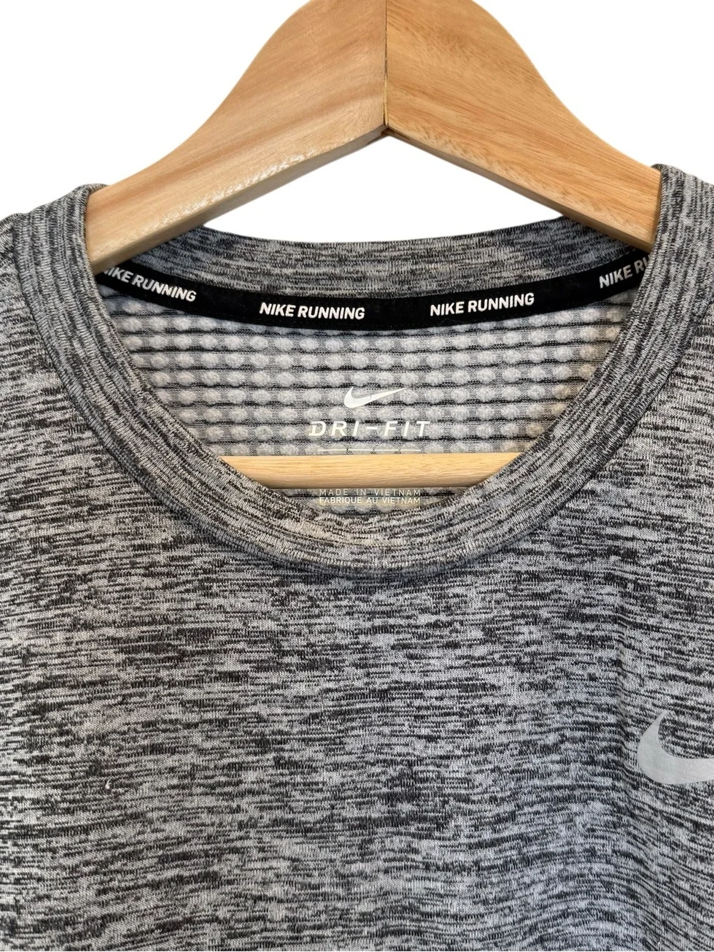 Nike Running Dri Fit Women's Long-Sleeve Black Gray Performance Athletic Top S